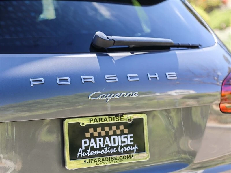 2018 Porsche 958 Cayenne - Image 16 of 21