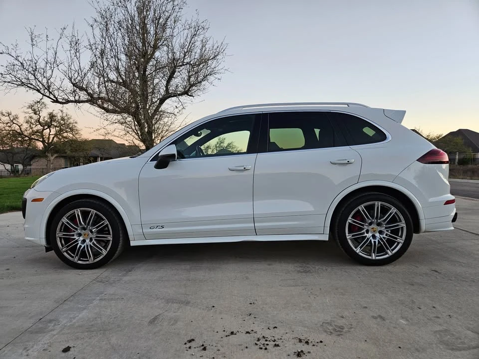 2018 Porsche 958 Cayenne GTS - Image 7 of 20