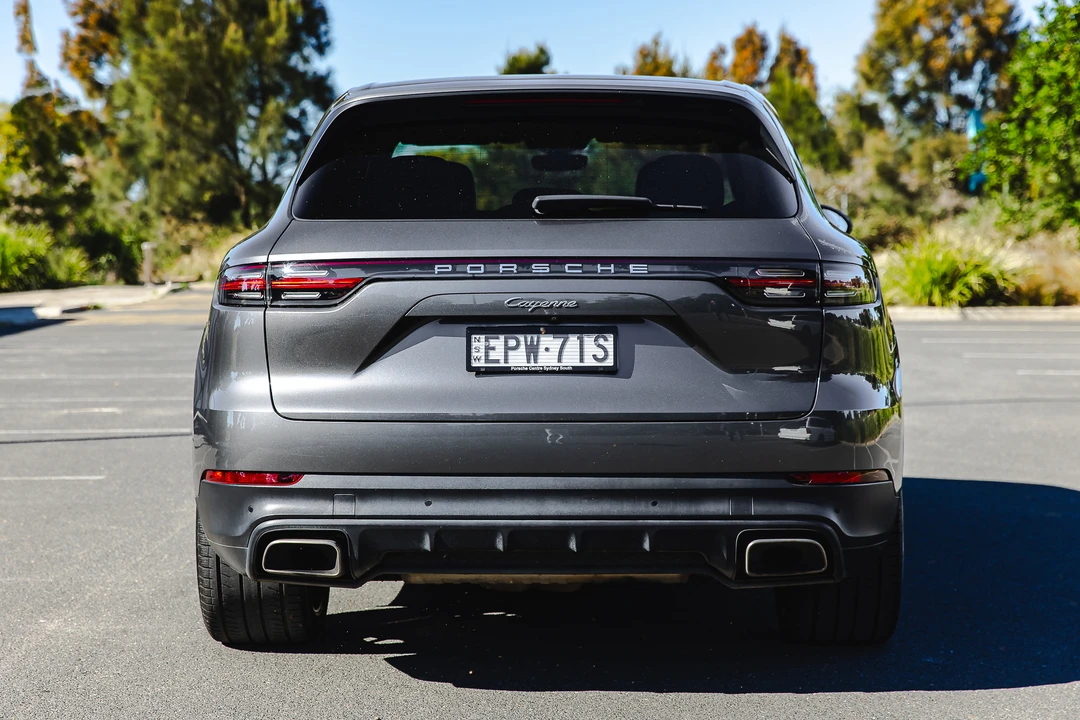 2018 Porsche 958 Cayenne - Image 14 of 31