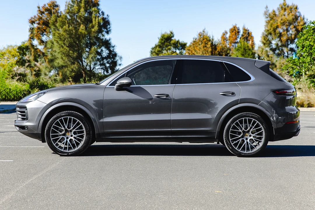 2018 Porsche 958 Cayenne - Image 4 of 31