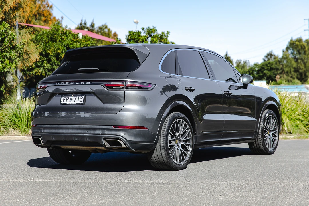 2018 Porsche 958 Cayenne - Image 15 of 31