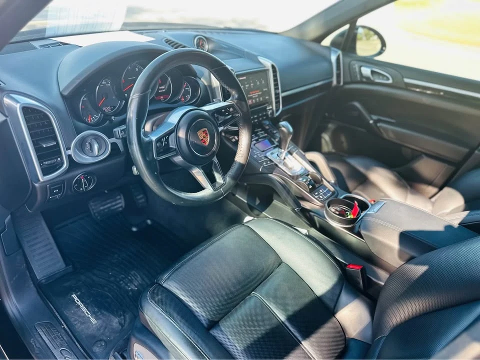 2018 Porsche 958 Cayenne - Image 6 of 8