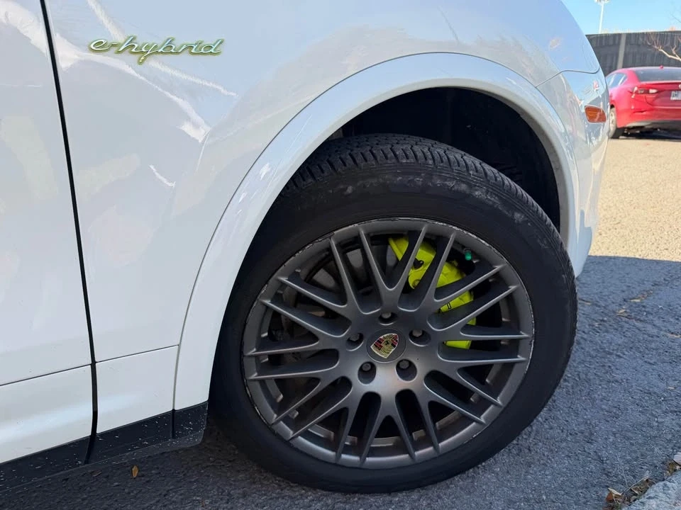 2018 Porsche 958 Cayenne S - Image 7 of 10
