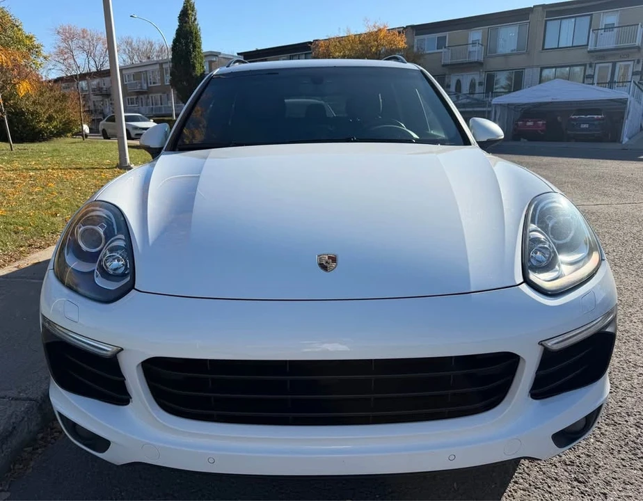 2018 Porsche 958 Cayenne S - Image 2 of 10