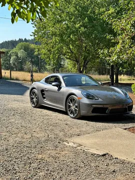 2018 Porsche Cayman