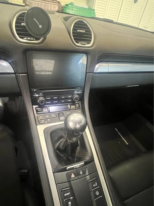 2018 Porsche 718 Cayman - Image 7 of 8