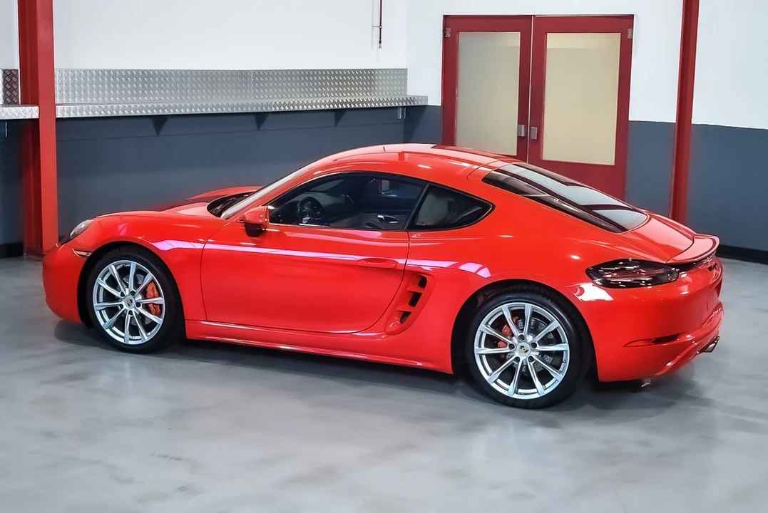 2018 Porsche 718 Cayman - Image 21 of 30