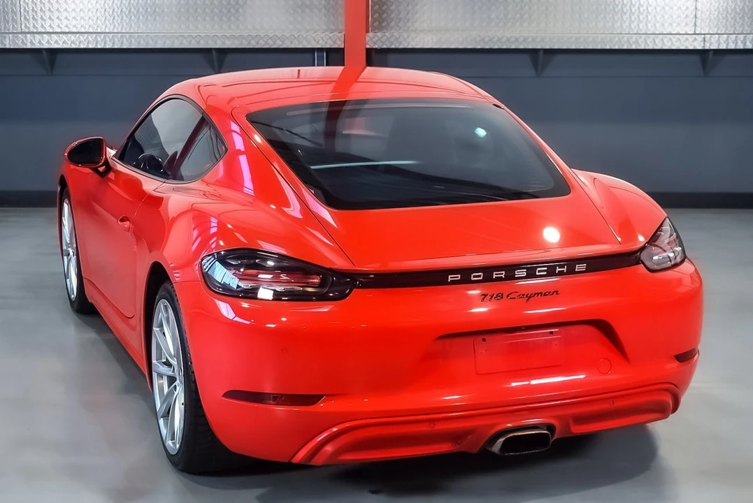 2018 Porsche 718 Cayman - Image 18 of 30