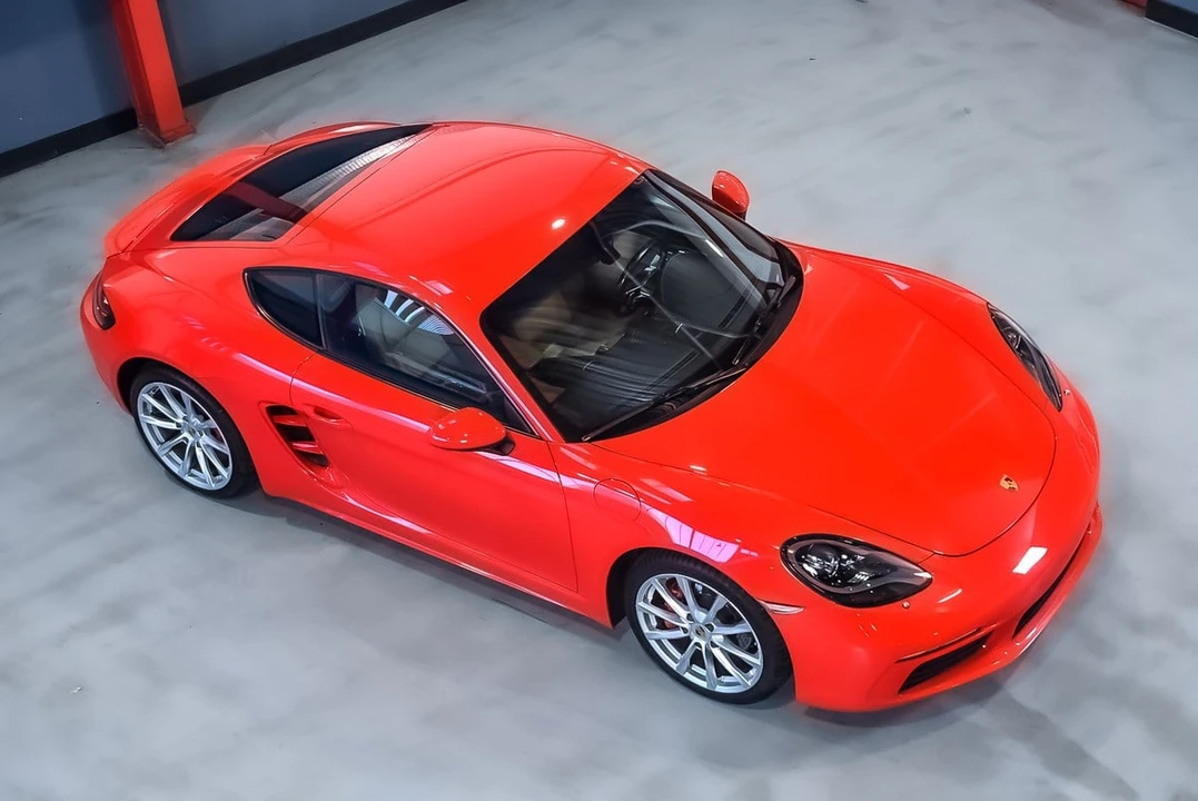 2018 Porsche 718 Cayman - Image 12 of 30