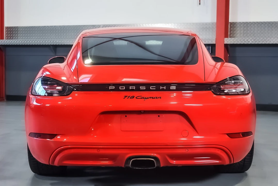 2018 Porsche 718 Cayman - Image 16 of 30