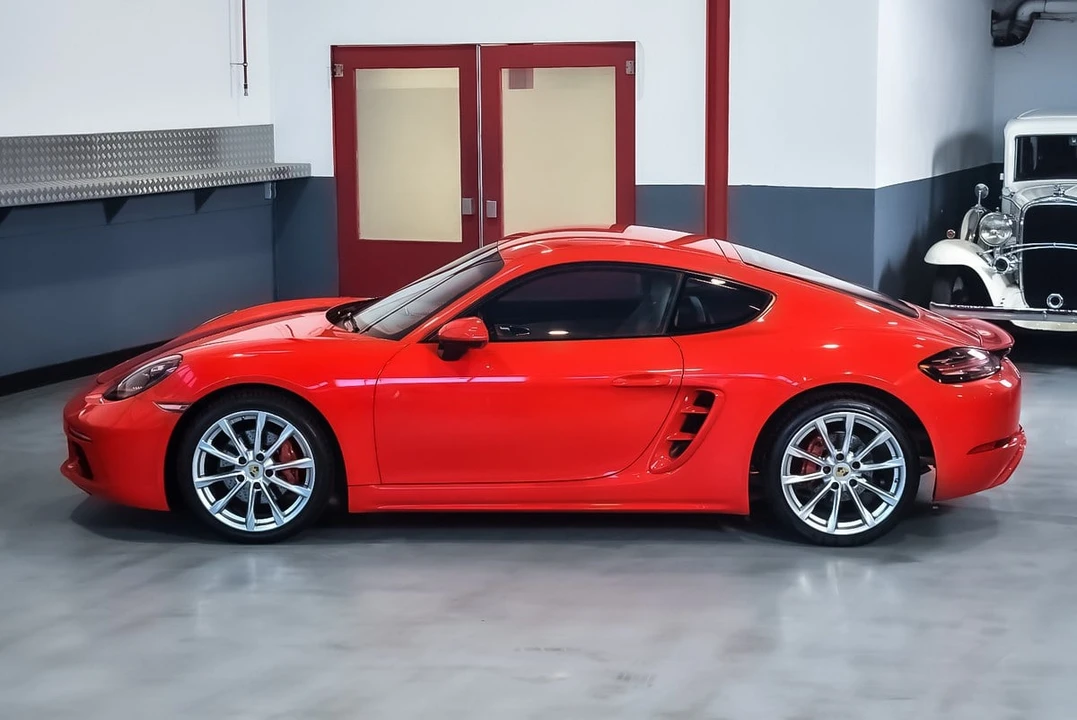 2018 Porsche 718 Cayman - Image 23 of 30