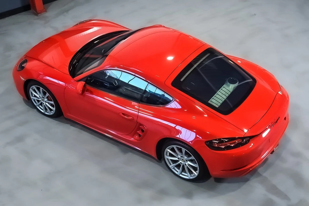 2018 Porsche 718 Cayman - Image 27 of 30