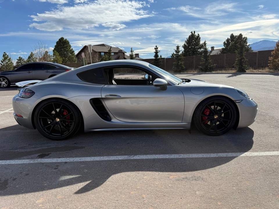 2018 Porsche 718 Cayman - Image 7 of 16
