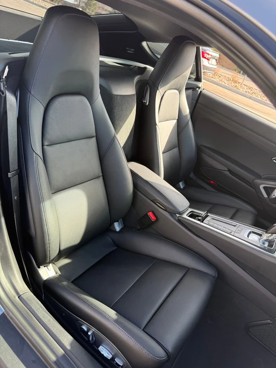 2018 Porsche 718 Cayman - Image 11 of 16