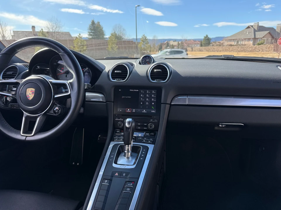 2018 Porsche 718 Cayman - Image 12 of 16