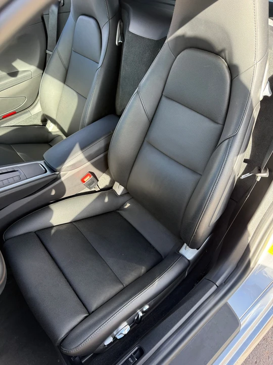 2018 Porsche 718 Cayman - Image 16 of 16