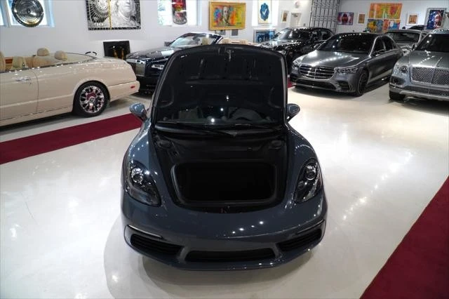 2018 Porsche 718 Cayman - Image 9 of 24
