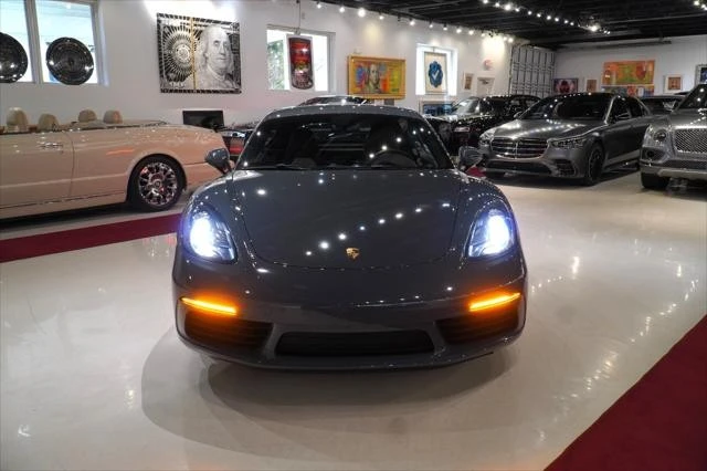 2018 Porsche 718 Cayman - Image 2 of 24