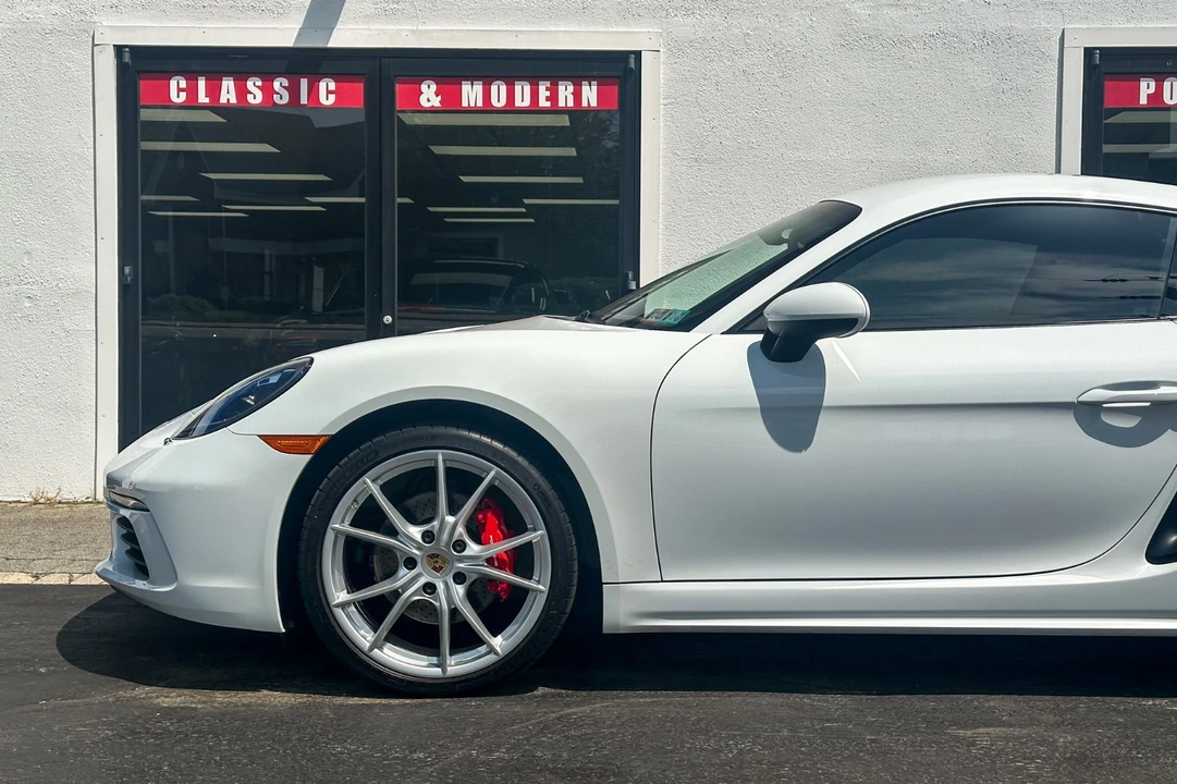 2018 Porsche 718 Cayman - Image 3 of 31
