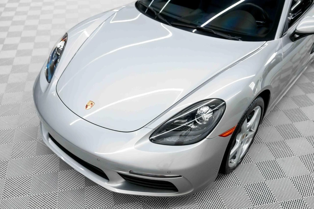 2018 Porsche 718 Cayman - Image 19 of 31
