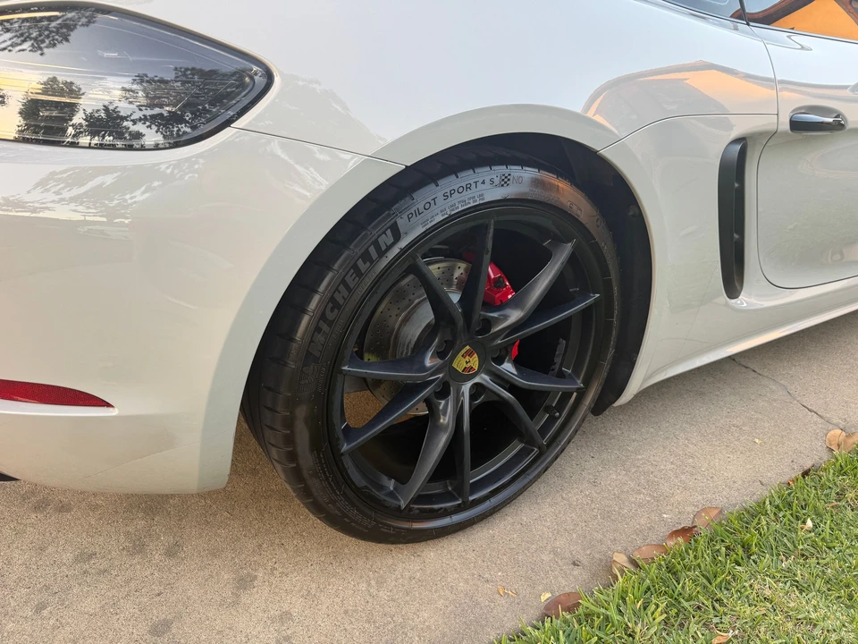 2018 Porsche 718 Cayman - Image 8 of 28