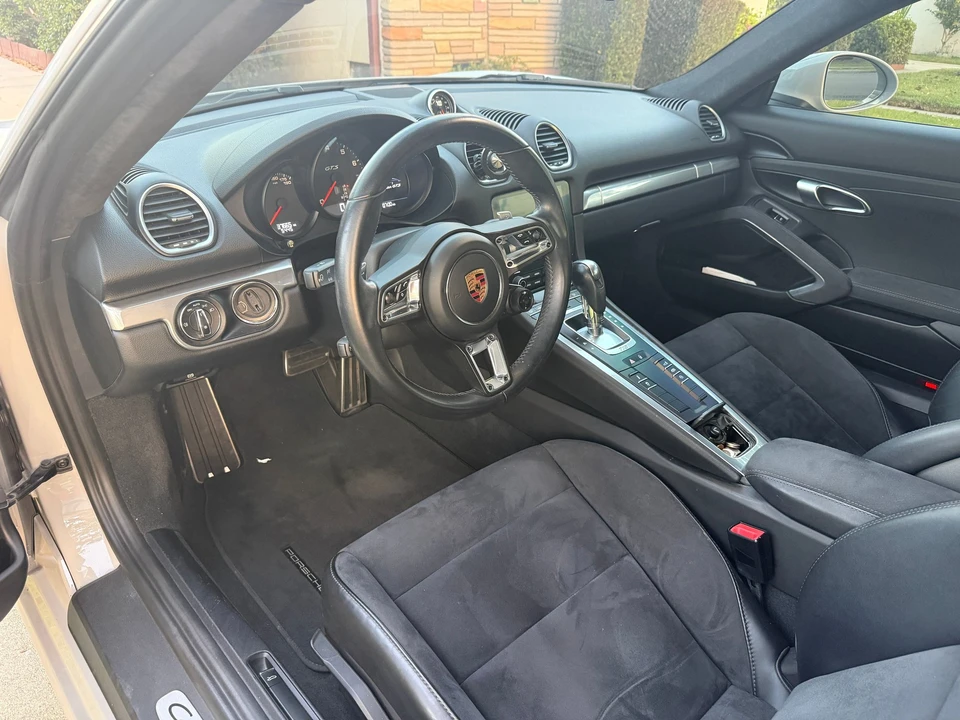2018 Porsche 718 Cayman - Image 20 of 28