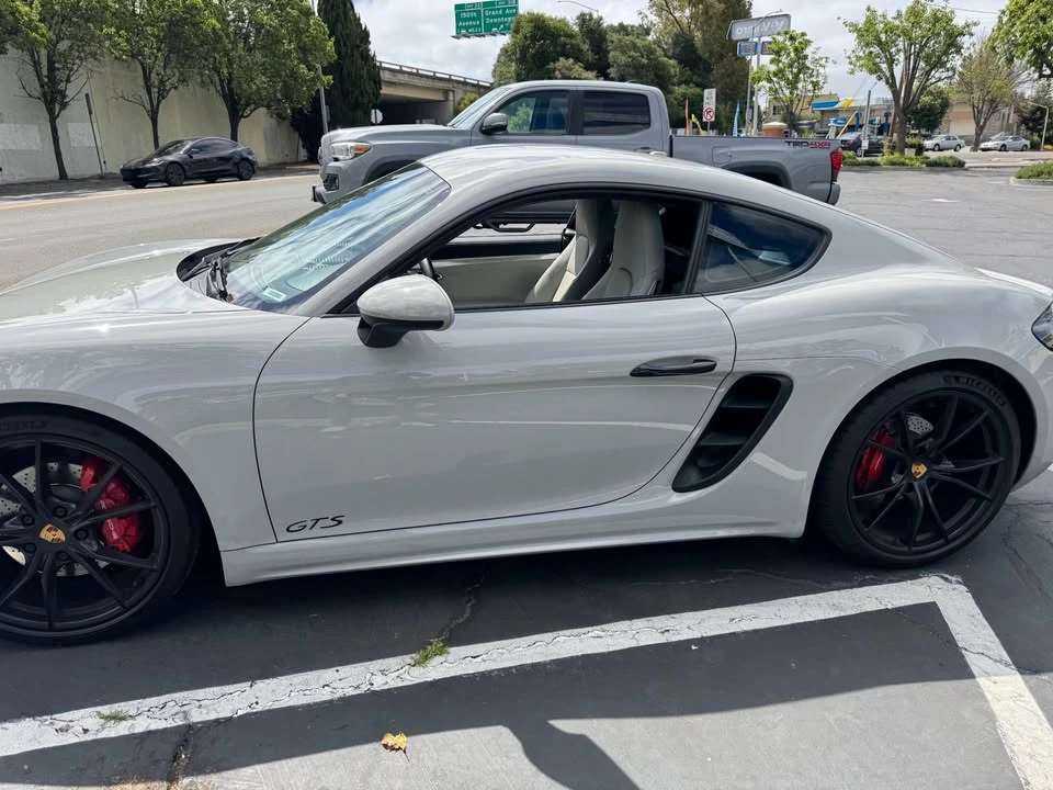 2018 Porsche 718 Cayman GTS - Image 9 of 13