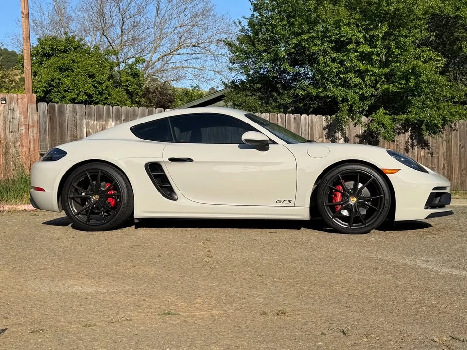 2018 Porsche 718 Cayman GTS - Image 6 of 13