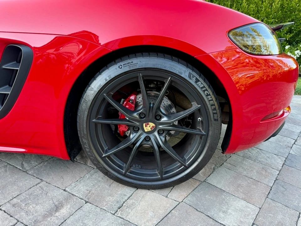 2018 Porsche 718 Cayman GTS - Image 21 of 26