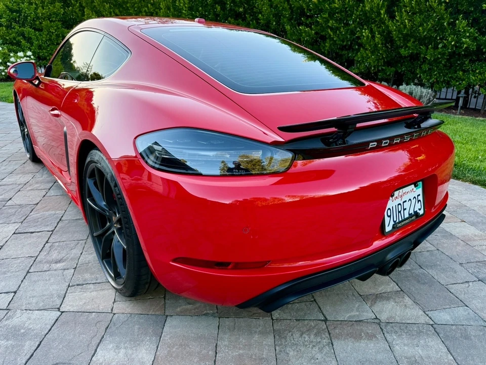 2018 Porsche 718 Cayman GTS - Image 11 of 26