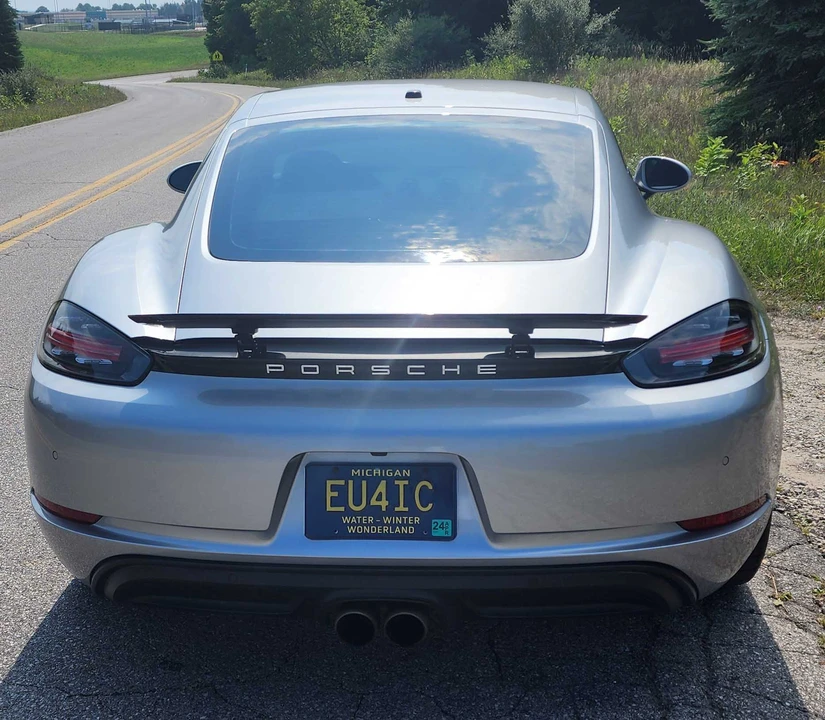 2018 Porsche 718 Cayman S - Image 11 of 31