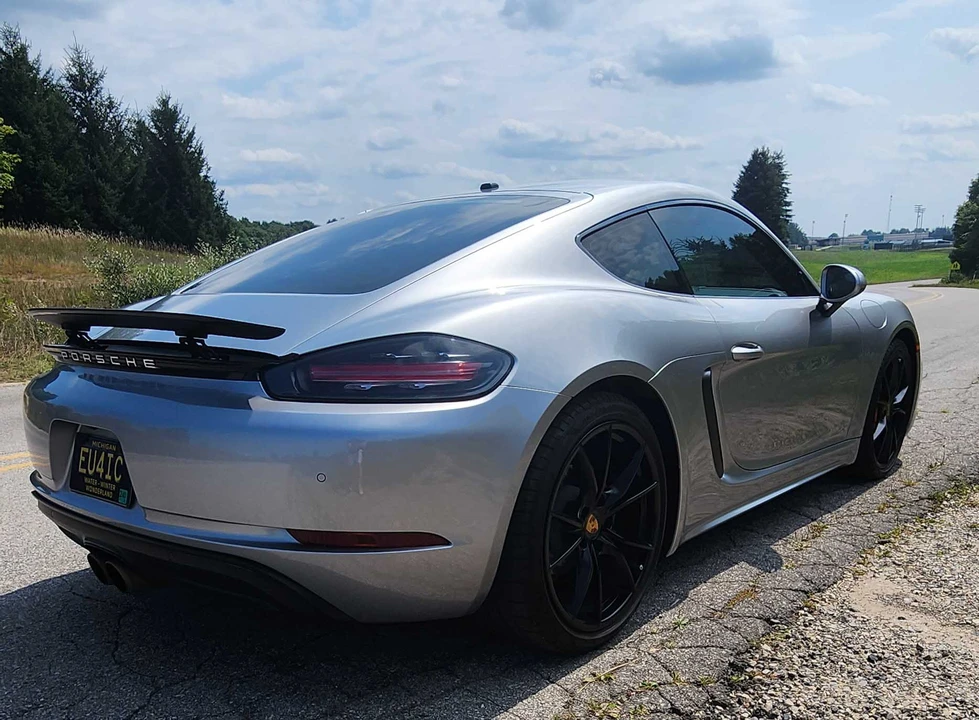 2018 Porsche 718 Cayman S - Image 9 of 31