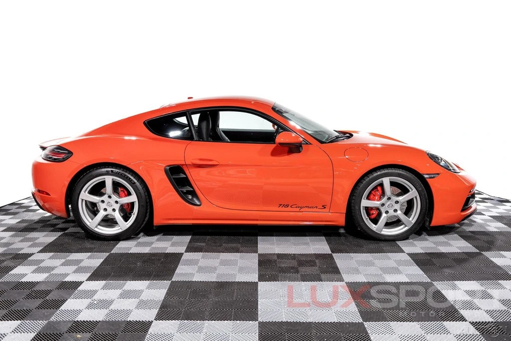 2018 Porsche 718 Cayman S - Image 8 of 24