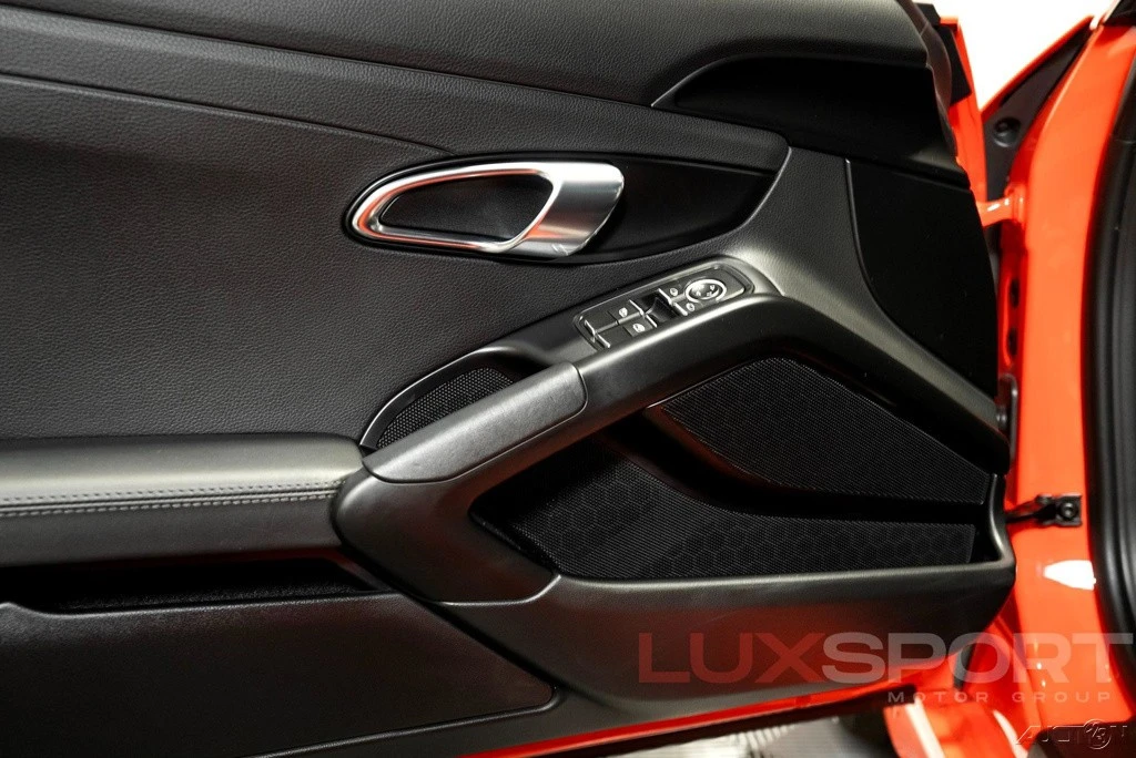 2018 Porsche 718 Cayman S - Image 13 of 21
