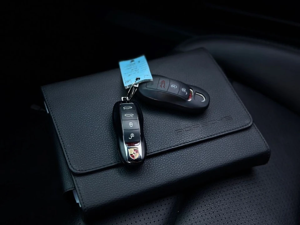 2018 Porsche 718 Cayman S - Image 25 of 25