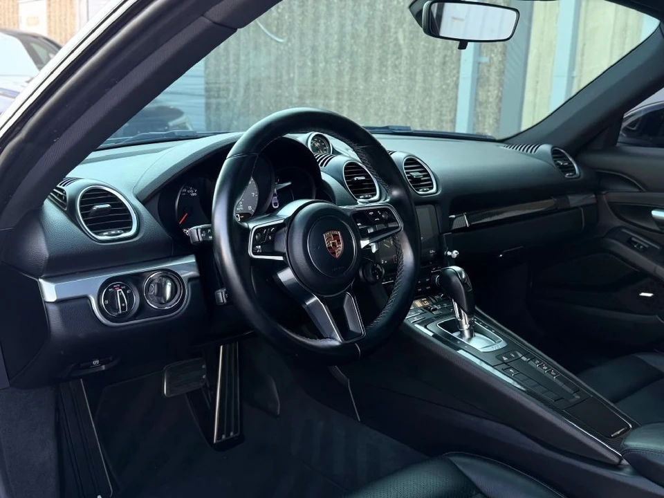 2018 Porsche 718 Cayman S - Image 11 of 25