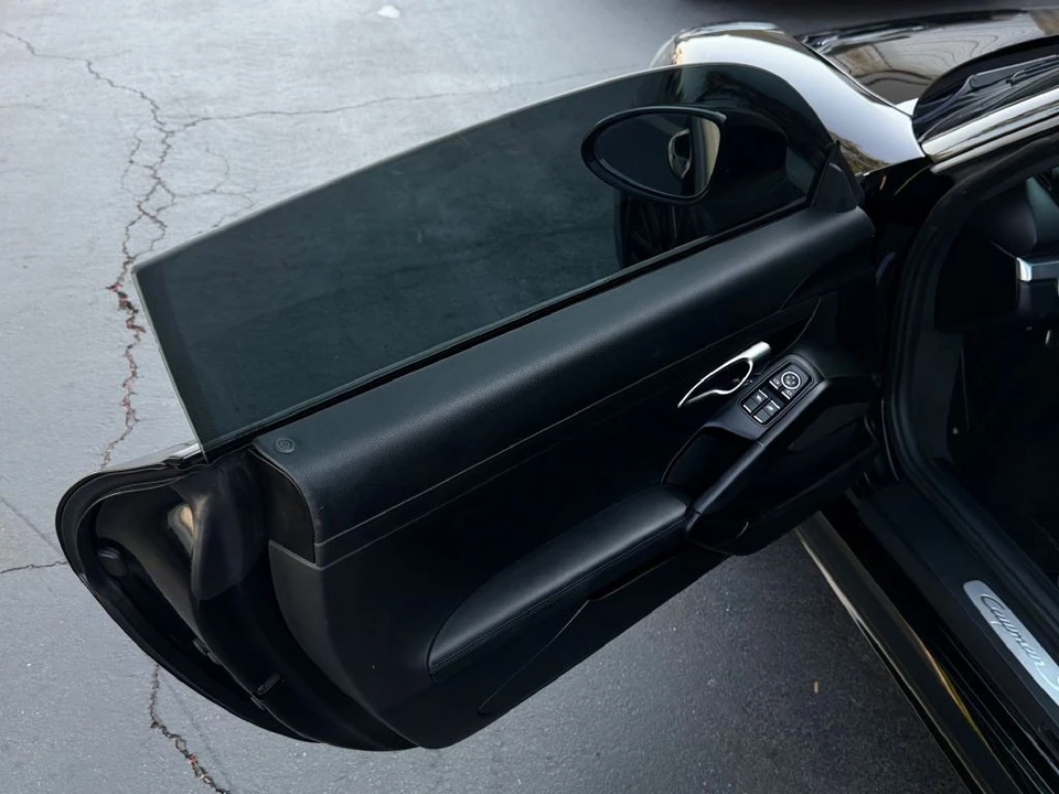 2018 Porsche 718 Cayman S - Image 10 of 25