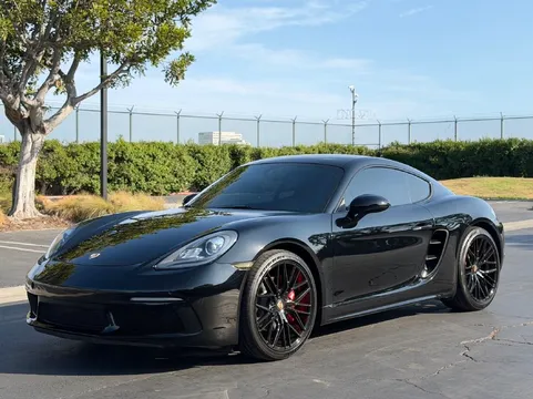 2018 Porsche 718 Cayman S