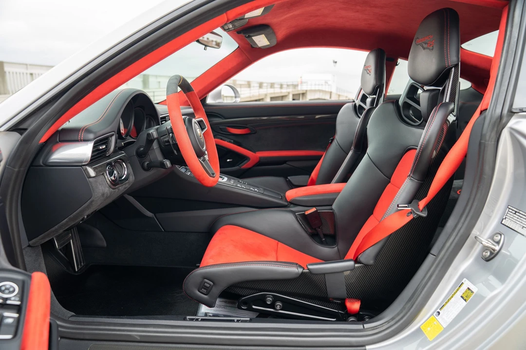 2018 Porsche 991 GT2 RS - Image 20 of 31