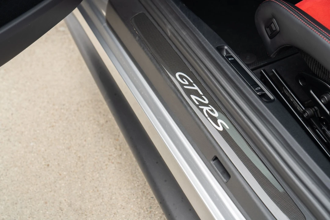 2018 Porsche 991 GT2 RS - Image 21 of 31