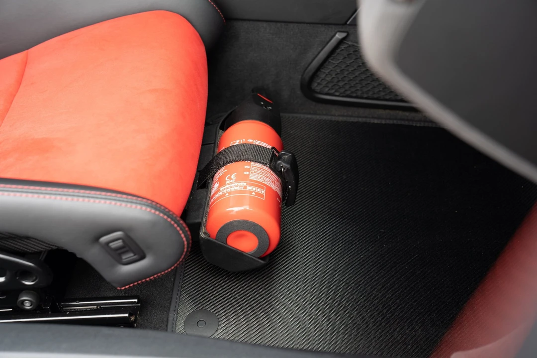 2018 Porsche 991 GT2 RS - Image 15 of 31