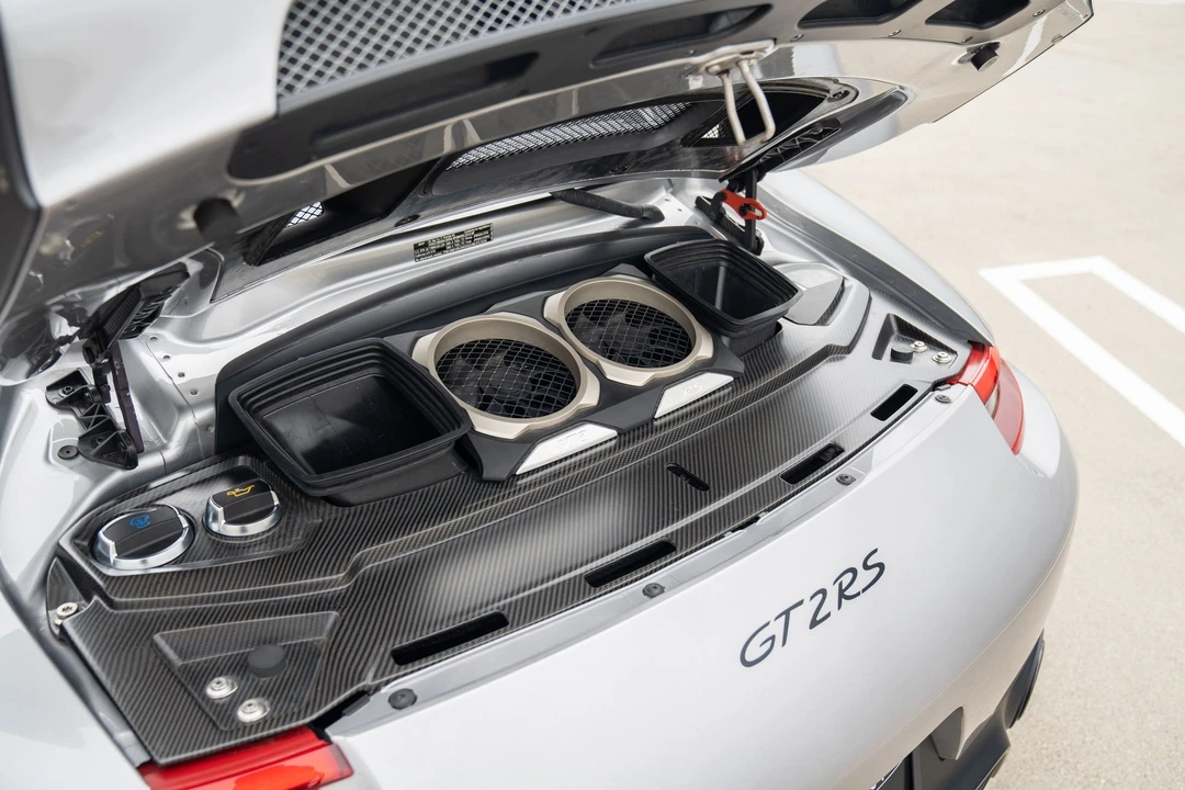 2018 Porsche 991 GT2 RS - Image 7 of 31