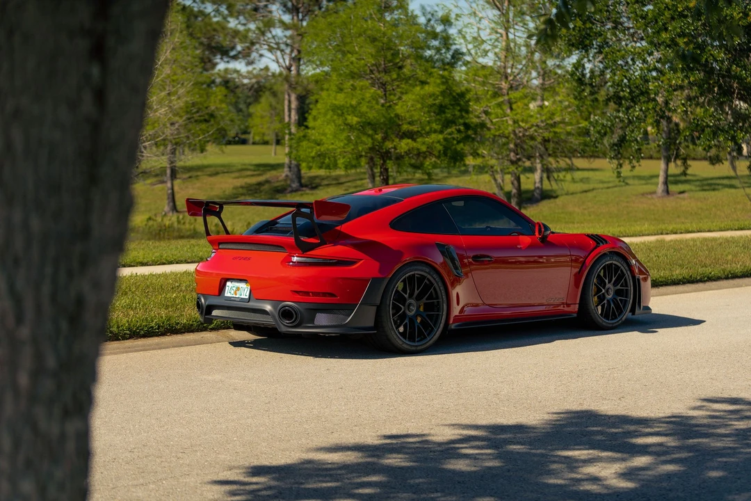 2018 Porsche 991 GT2 RS - Image 9 of 31