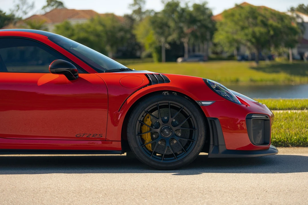 2018 Porsche 991 GT2 RS - Image 11 of 31