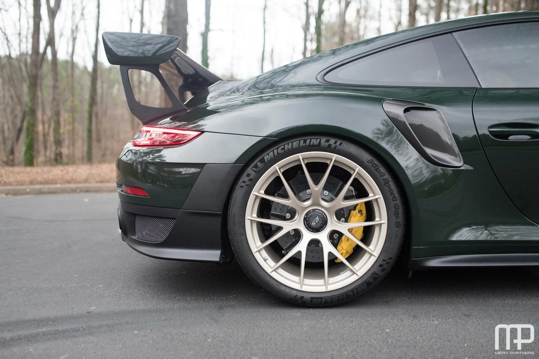 2018 Porsche 991 GT2 RS - Image 9 of 31