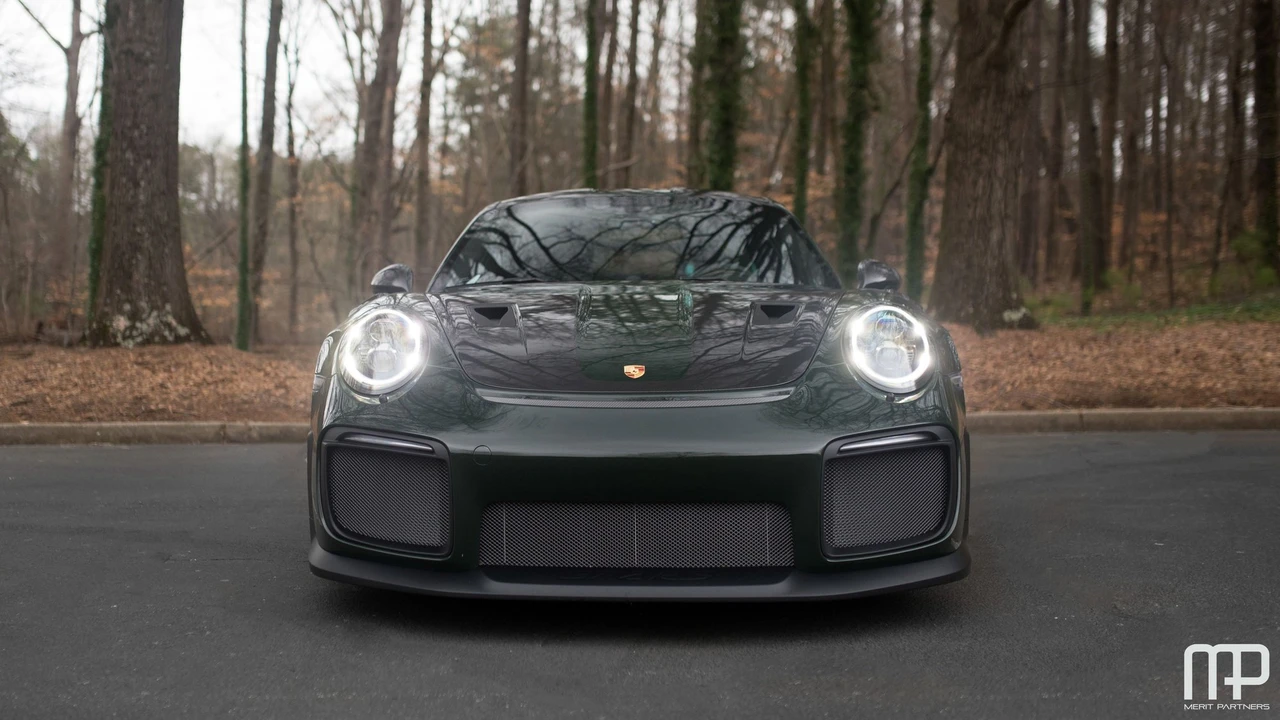 2018 Porsche 991 GT2 RS - Image 4 of 31