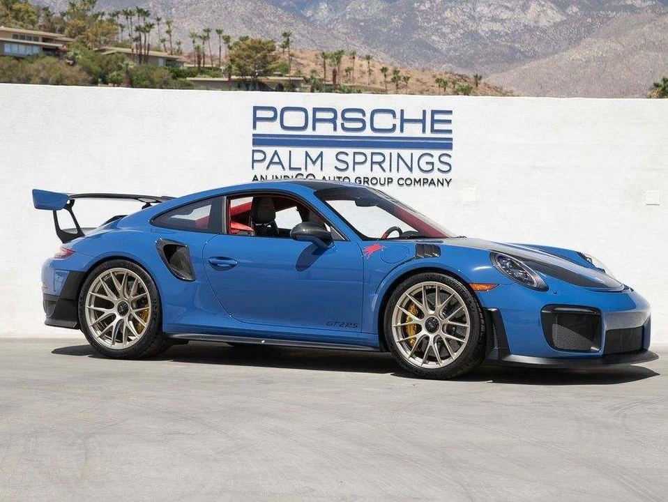2018 Porsche 991 GT2 RS - Image 2 of 11