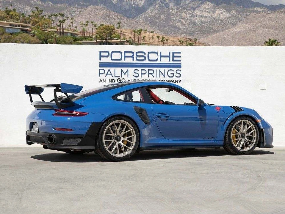 2018 Porsche 991 GT2 RS - Image 6 of 11