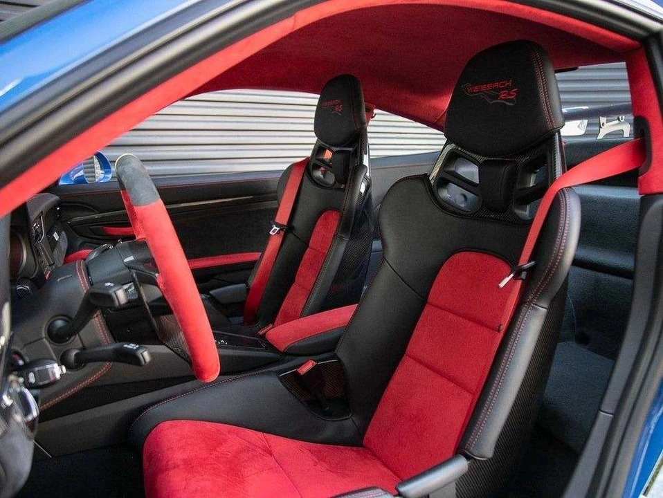 2018 Porsche 991 GT2 RS - Image 10 of 11