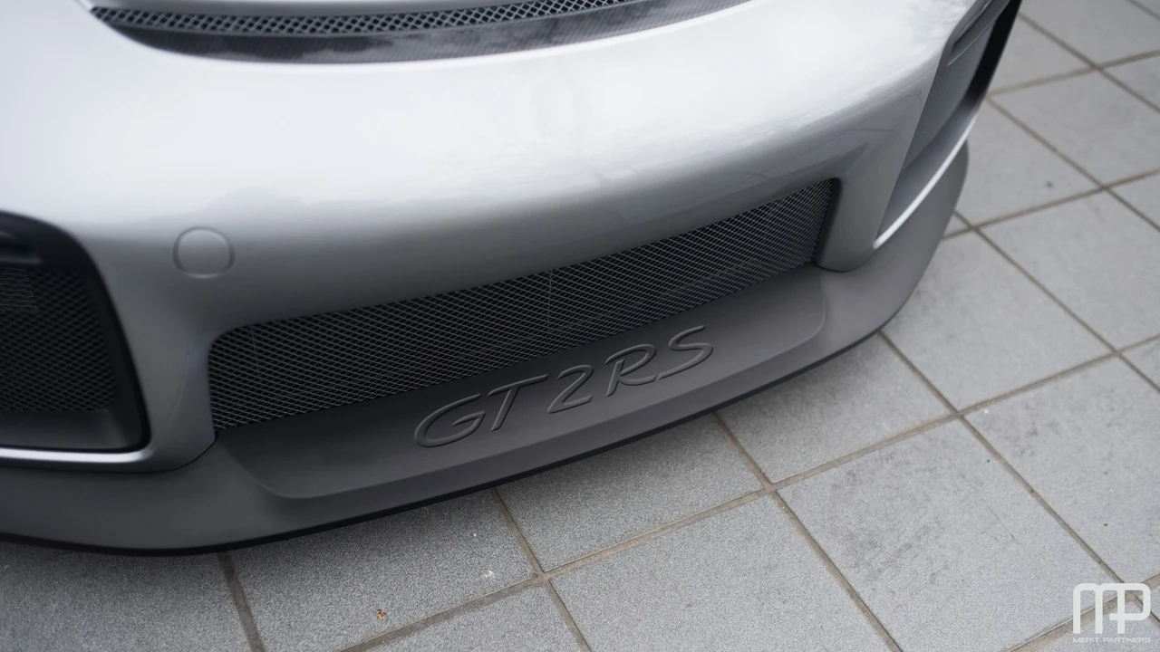 2018 Porsche 991 GT2 RS - Image 5 of 31